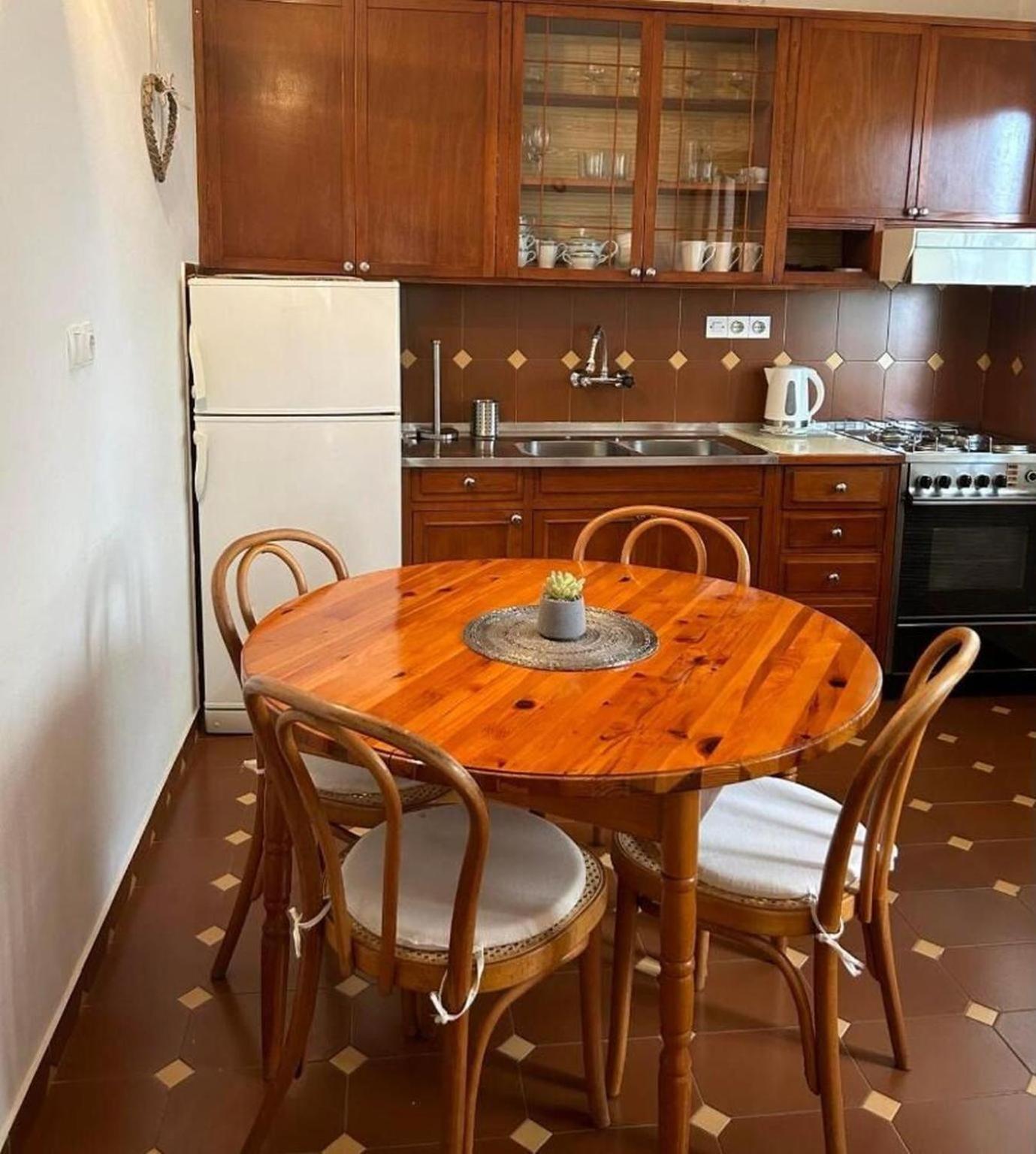 Apartments Matkov - Quite And Peaceful Location 耶尔萨 外观 照片